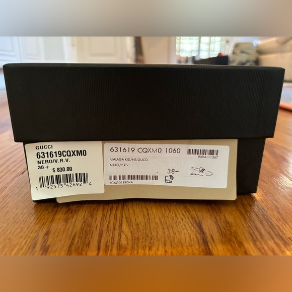 Women’s Gucci Black Loafer - Picture 4 of 5